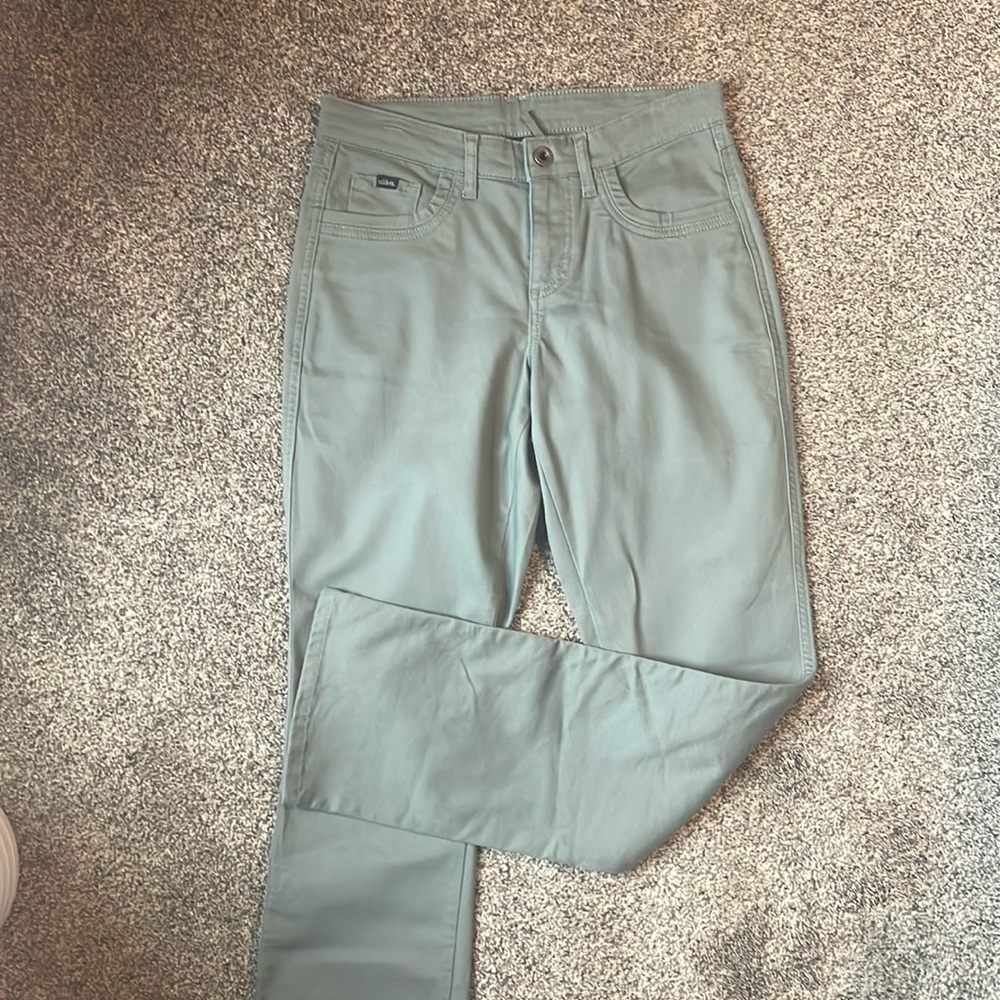 NWOT KUHL Kontour Straight Women's 6 Reg High Stretch Mid-high Rise Green